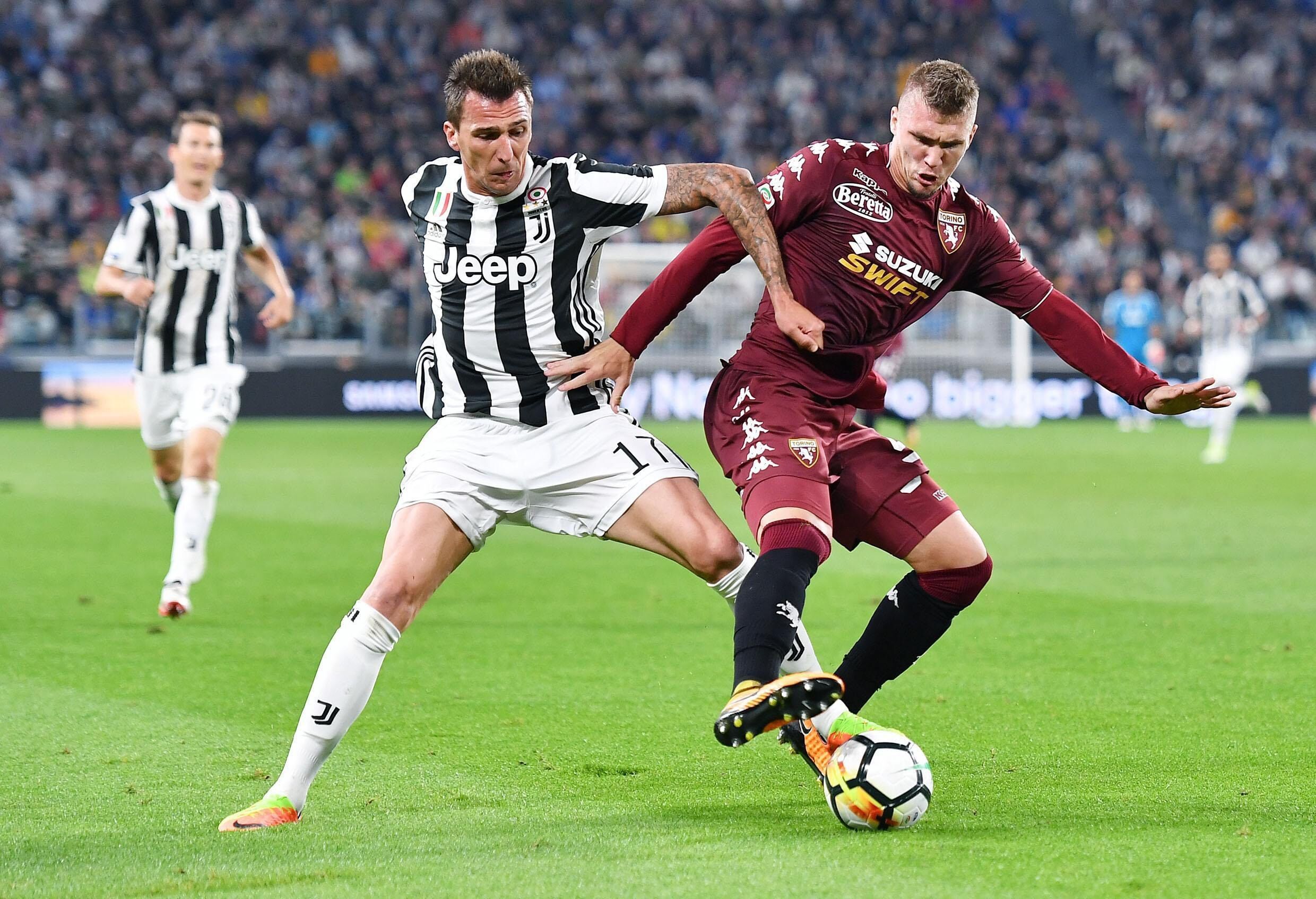 葡媒：C罗明夏世界杯后将与乔治娜在马德拉岛举办婚礼