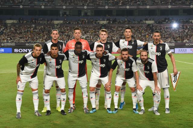 欧冠周最佳球员评选：奥斯梅恩、福登、梅里诺、福布斯（欧冠周最佳候选名单：奥斯梅恩、福登、梅里诺、福布斯）