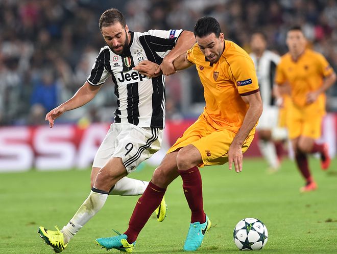 詹姆斯谈NBA杯出局：我不在乎这个，有没有杯赛我都热爱打球