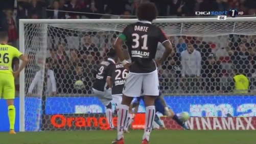 斯基拉：沙特球队为吉拉西开巨额报价，三年合同年薪两千万欧（斯基拉：沙特球队向吉拉西开出三年合同、年薪2000万欧的重磅报价）