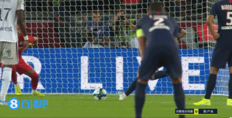 图片报：罗伊斯即将与洛杉矶银河续约至2027年底