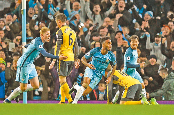 脚步不够快！首发的杨瀚森侧移被吹阻挡 4分钟不到累积2犯被换下