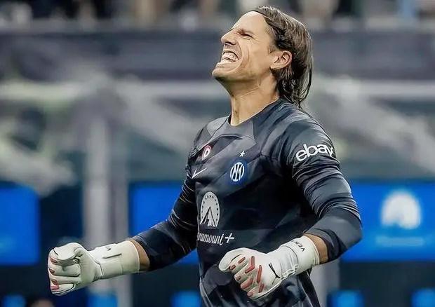 寒冬难破：政府资金成中超球队续命良方 无财政托底很难存活（寒潮未退：财政输血成中超俱乐部续命之道，无政府托底难以为继）