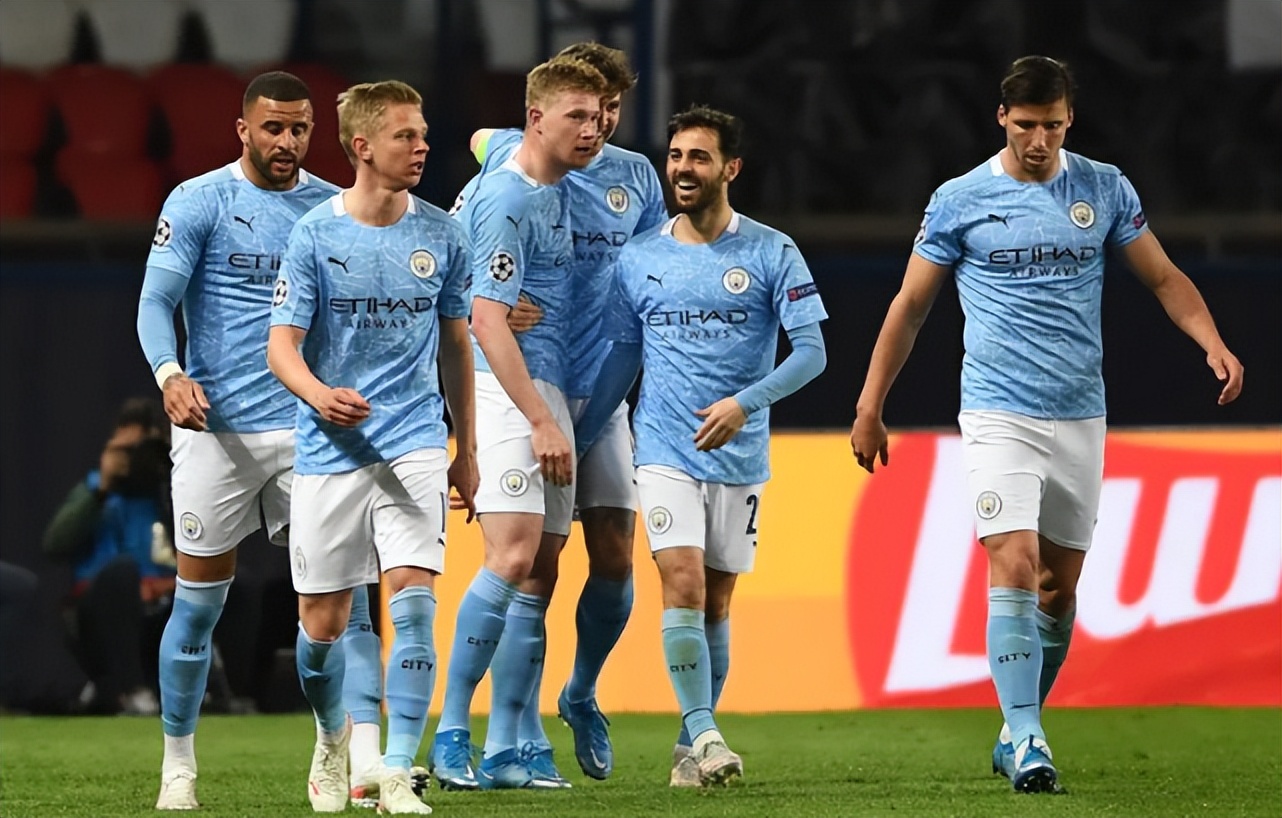 这队的高位逼抢太窒息了