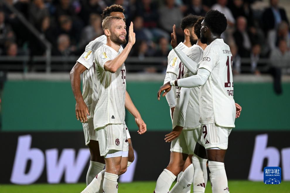 助攻双响，阿尔瓦雷斯本赛季8场比赛已直接参与9球（连送两助攻！阿尔瓦雷斯本季8战已造9球）