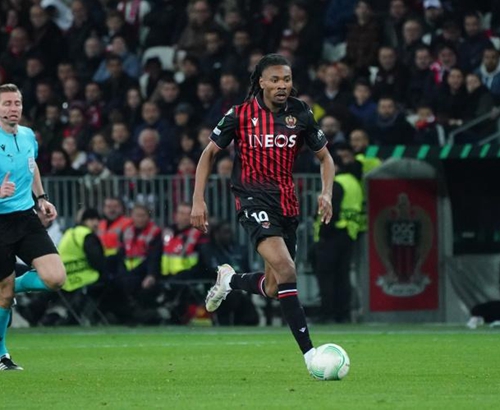 江山代有才人出！阿克利乌什收获法国国家队生涯处子球（新星崭露锋芒！阿克利乌什打入法国队生涯首球）