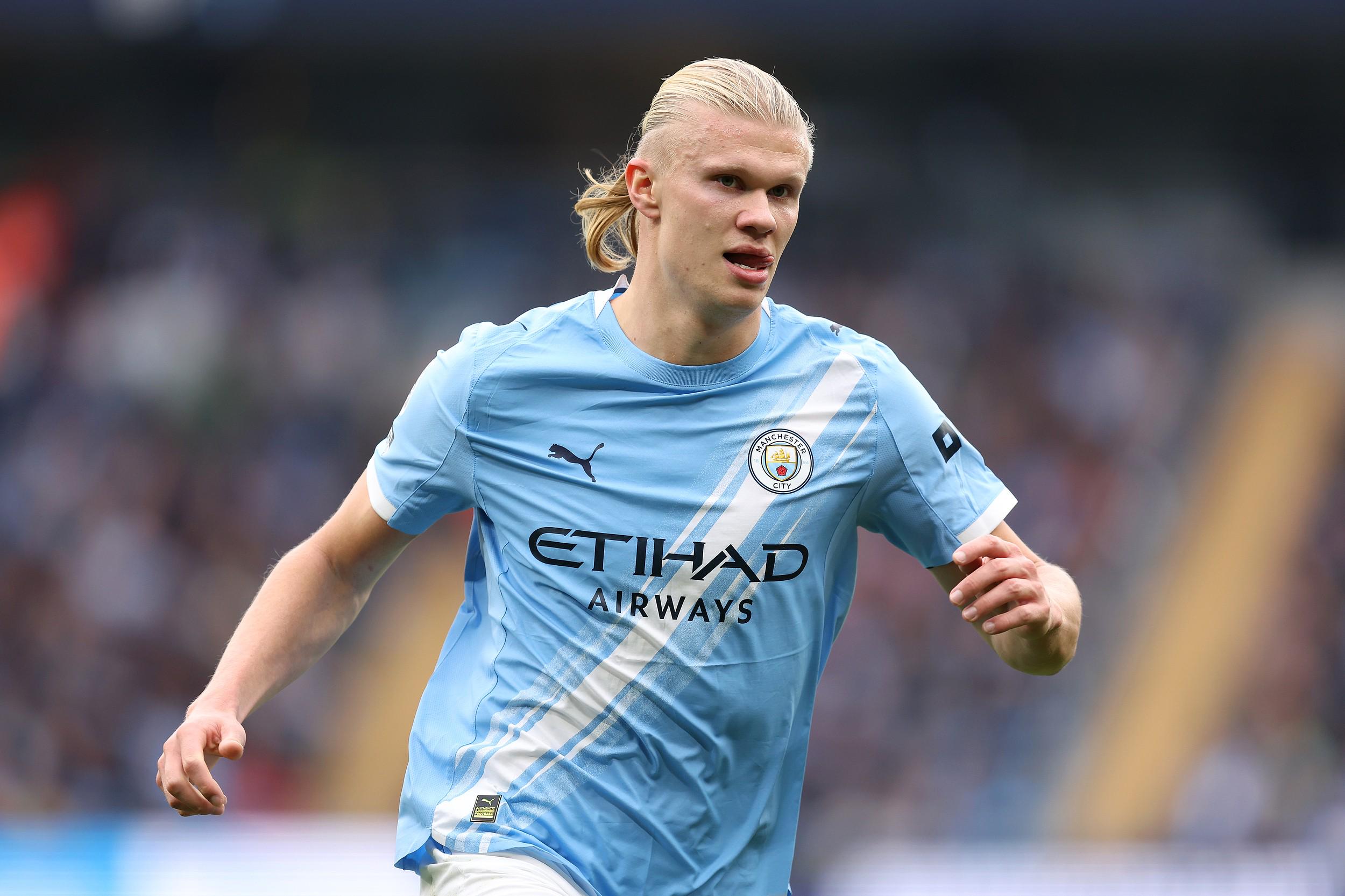 利物浦vs毕包第20分钟比赛暂停，全场球员、观众鼓掌致敬若塔