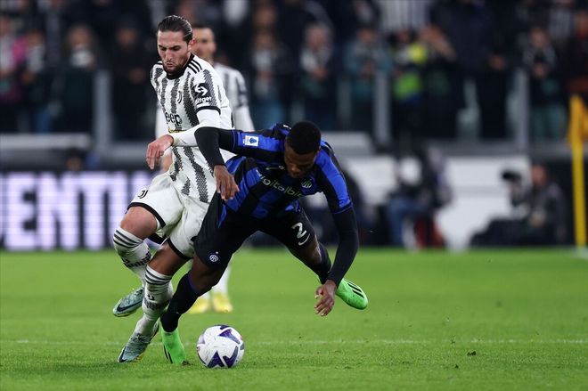 14场0进球! 皇马巨星罕见进球荒，身价1年狂跌5000万欧（14场未破门！皇马巨星陷罕见低迷，身价一年缩水5000万欧）