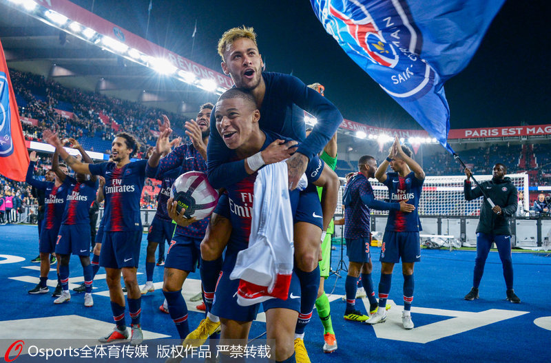 关键时刻连续拿分险追平！张镇麟全场20+8错失扳平三分