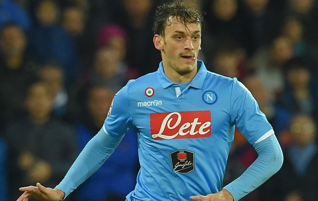 曼联最青睐的中场引援目标身价或将超过1亿英镑。