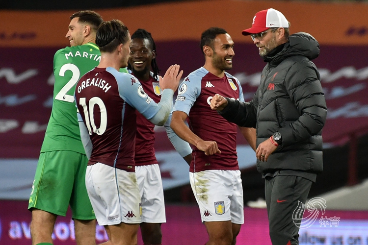 铜梁龙李镇全谈冲超：有这么多人支持我们，为什么不能冲超？