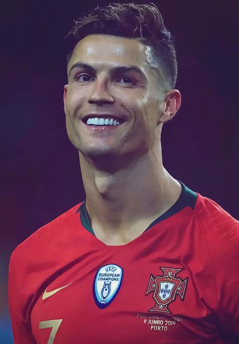 国足友谊赛战胜韩国展现新阵容（国足热身赛击败韩国，新阵容亮相）